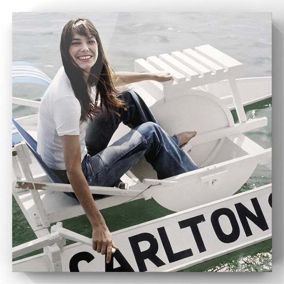 Image 1 of 1 impresión artística a color | Foto de Jane Birkin (1974) Cannes