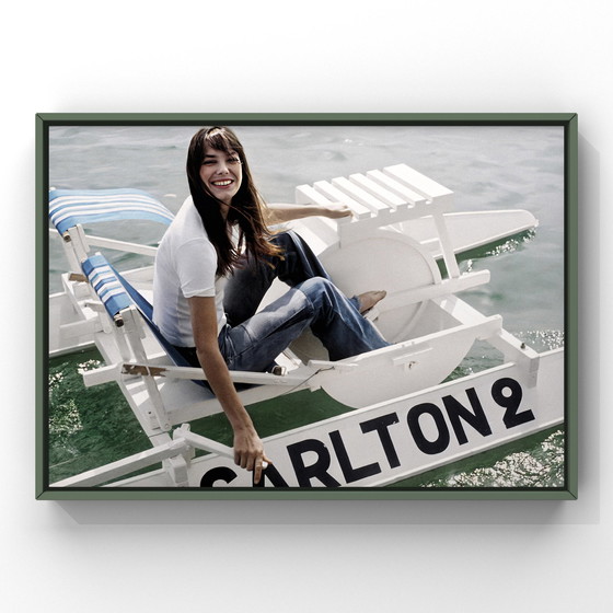 Image 1 of 1 impresión artística a color | Foto de Jane Birkin (1974) Cannes