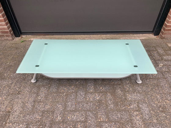 Image 1 of Leolux Rooby coffee table