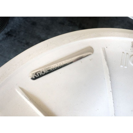 Image 1 of Vintage side table in Carrara marble by Eero Saarinen for Knoll International