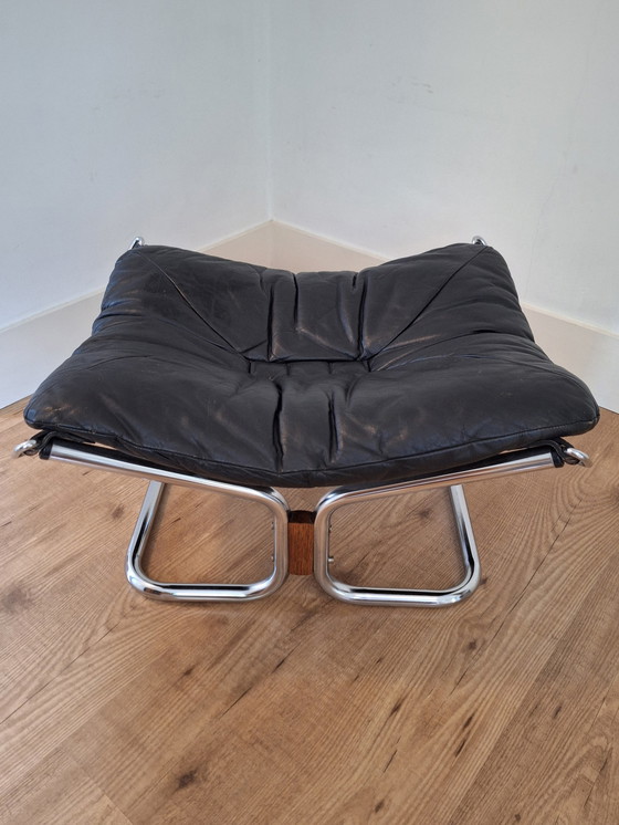 Image 1 of Fauteuil et pouf Harald Relling