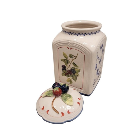 Image 1 of Vintage airtight porcelain “Cottage Charm” pot for Villeroy and Boch, Germany