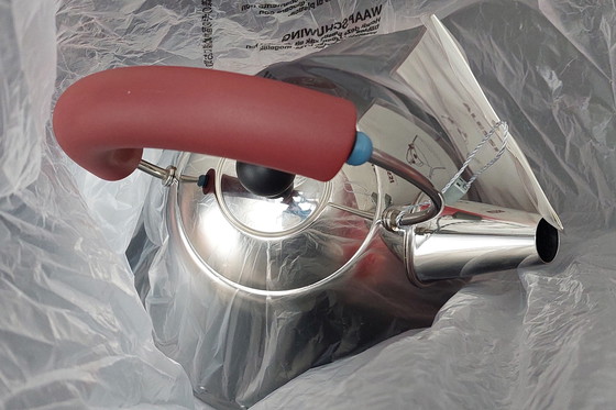 Image 1 of Whistling Kettle 20 anni Alessi 