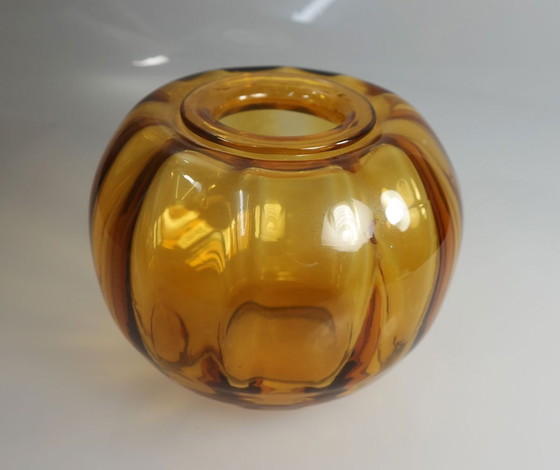 Image 1 of Vase Tomato W.J. Rozendaal