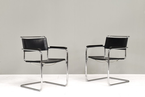 Thonet S34 Cantilever armchairs by Mart Stam in black leather and chrome – Germany, 1927