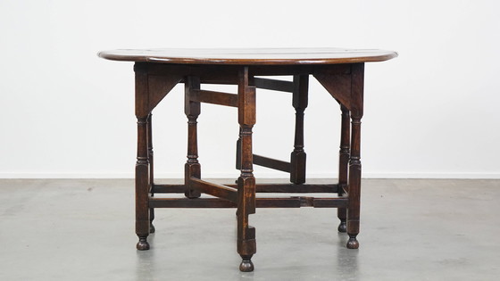 Image 1 of Hangoor Dining Table