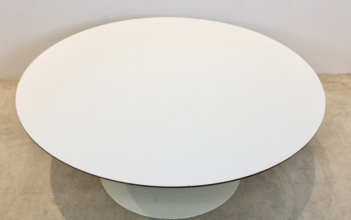 Artifort T830 Tulip Coffee Table