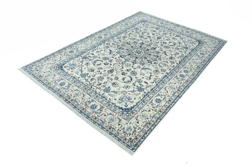 Hand-knotted Nain 9La With Silk - 295 X 203 Cm