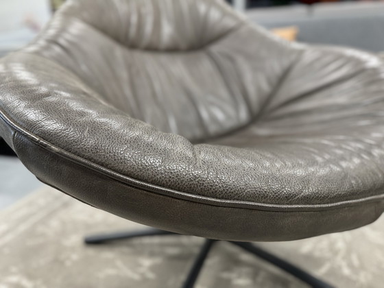 Image 1 of Label Hidde Armchair gray leather