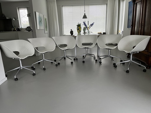 4 x Vitra Tom Vac chair