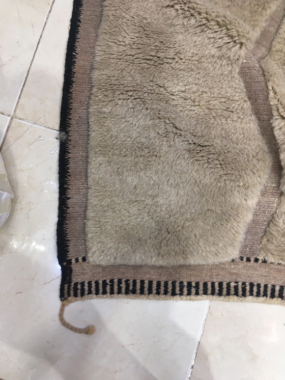 Image 1 of Exceptionnel tapis berbère marocain Mrirt 2m83 x 2m08