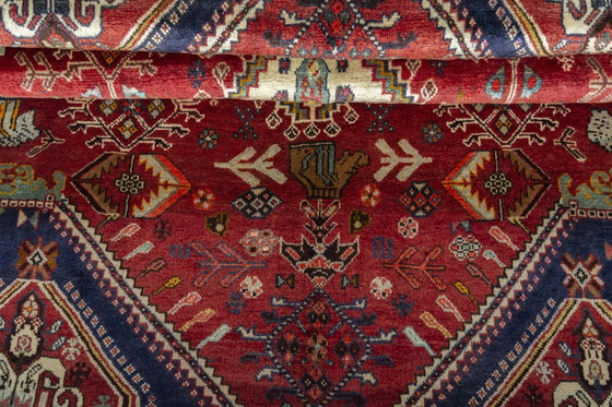 Image 1 of Hand-knotted Shiraz oriental rug - 217 X 155 Cm