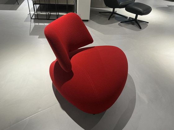 Image 1 of Leolux Pallone Pa Red Showroom Model