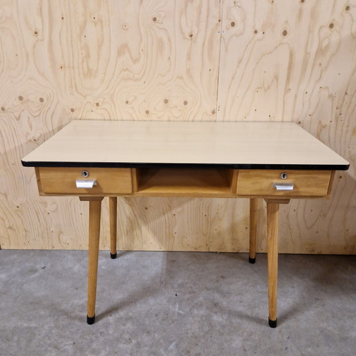 50,S Vintage Desk