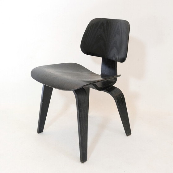 Image 1 of Set of 4 vintage wood and plywood chairs by Charles and Ray Eames, 1950s