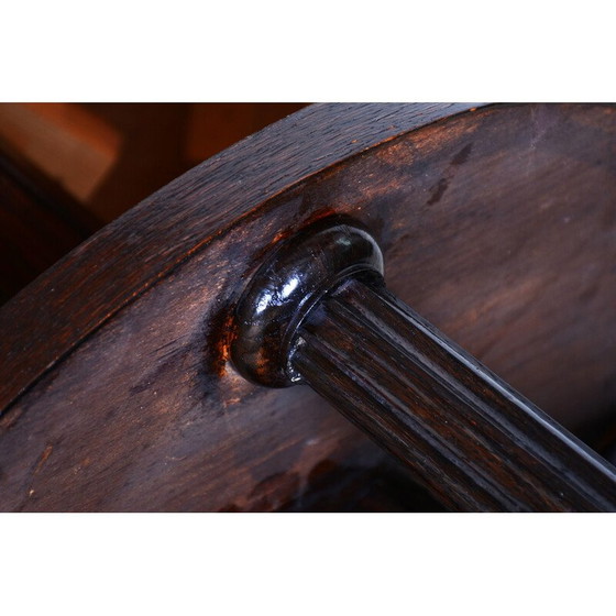 Image 1 of Tavolino laterale cubista ceco d'epoca in legno di quercia, 1910-1919