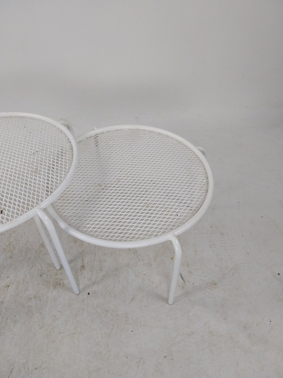 Image 1 of 1 X White Metal Round Mimi Set Nesting Tables