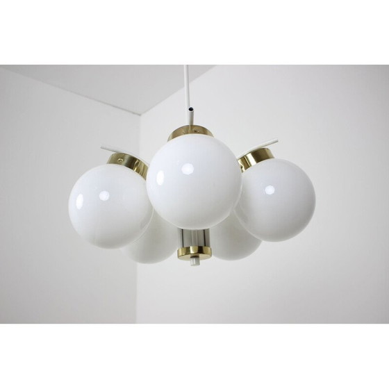 Image 1 of Lampadario vintage in ottone e vetro, Cecoslovacchia 1970