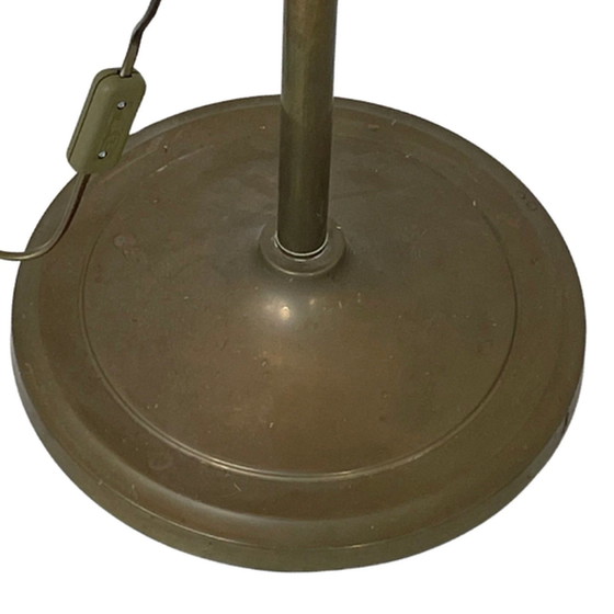 Image 1 of Art Deco - Lampadaire double arche - En laiton avec abat-jour opalin - Câblé, entièrement réglable