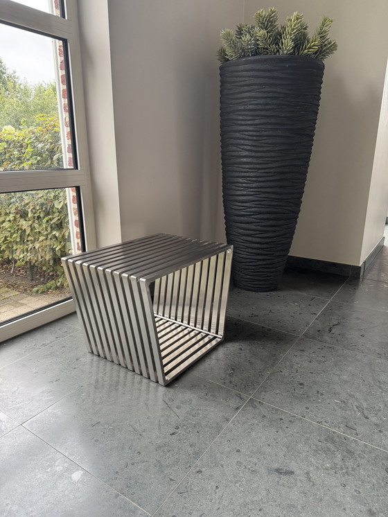 Image 1 of 3x Infinity Table - stainless steel