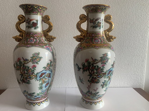 Chinese Ceramic Vase Green Family