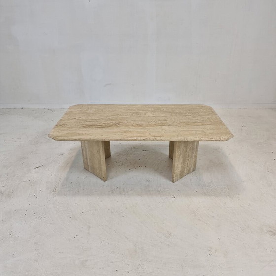 Image 1 of Italian vintage travertine coffee table