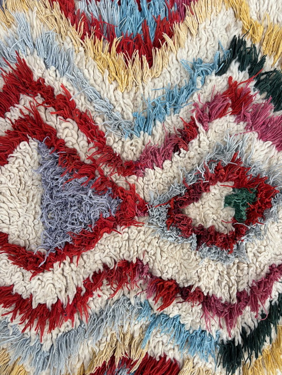 Image 1 of Tappeto marocchino vintage colorato in lana fatto a mano