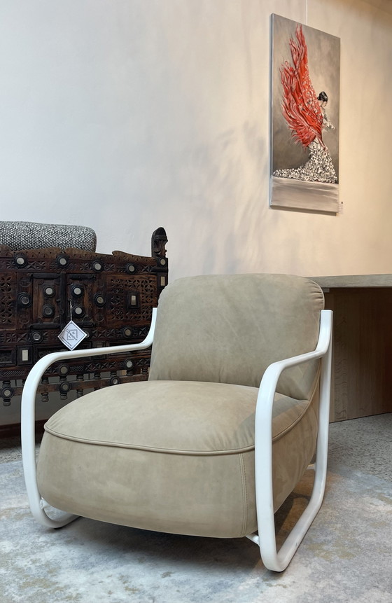 Image 1 of Leolux Pode Chap Armchair