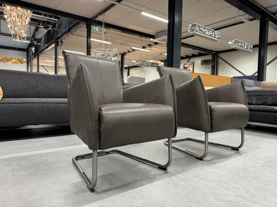 Image 1 of 2 fauteuils Jess Design Aron en cuir gris