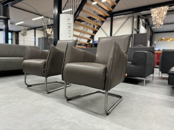 Image 1 of 2 fauteuils Jess Design Aron en cuir gris