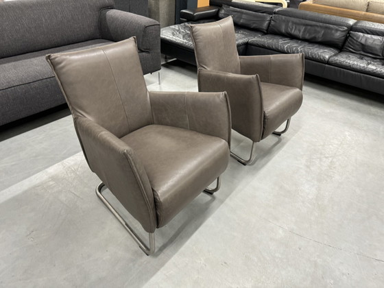 Image 1 of 2 fauteuils Jess Design Aron en cuir gris