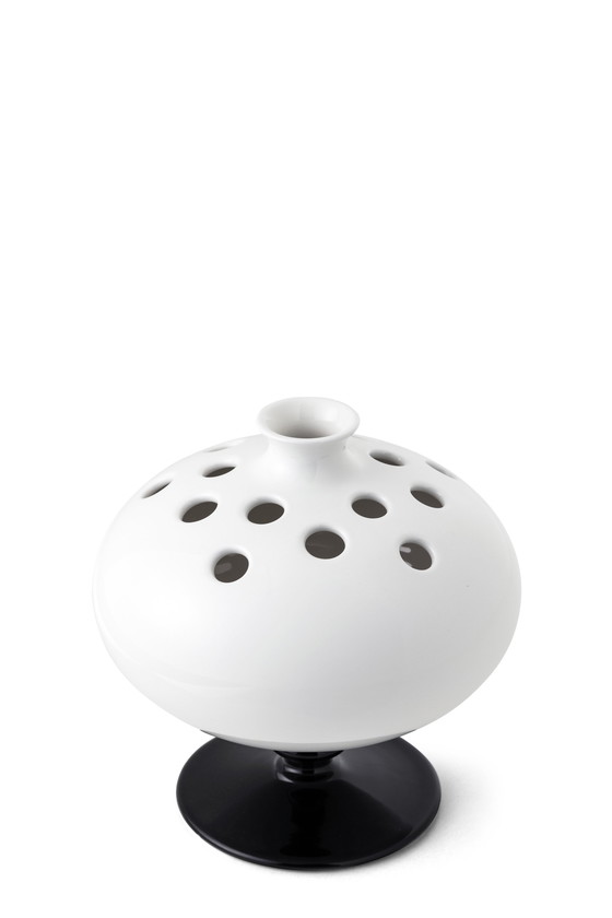 Image 1 of Moooi Delft Blue Vase / Model 12