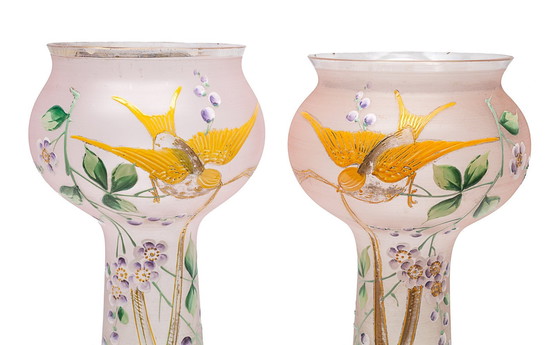 Image 1 of Pair Of Belle Époque Vases