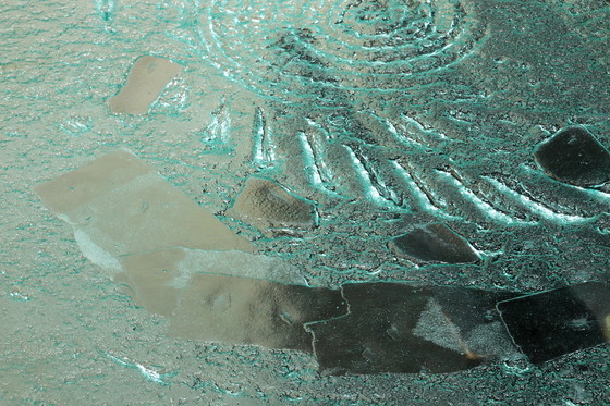 Image 1 of Table basse sculpturale en verre par Heinz Lilienthal 1970,Allemagne