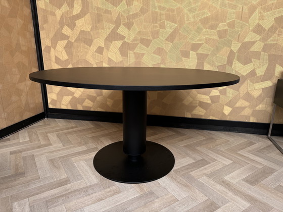 Image 1 of Arco Design Table Oval