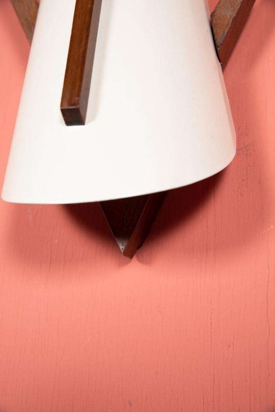 Image 1 of Applique vintage années 60, teck et métal midmod scone