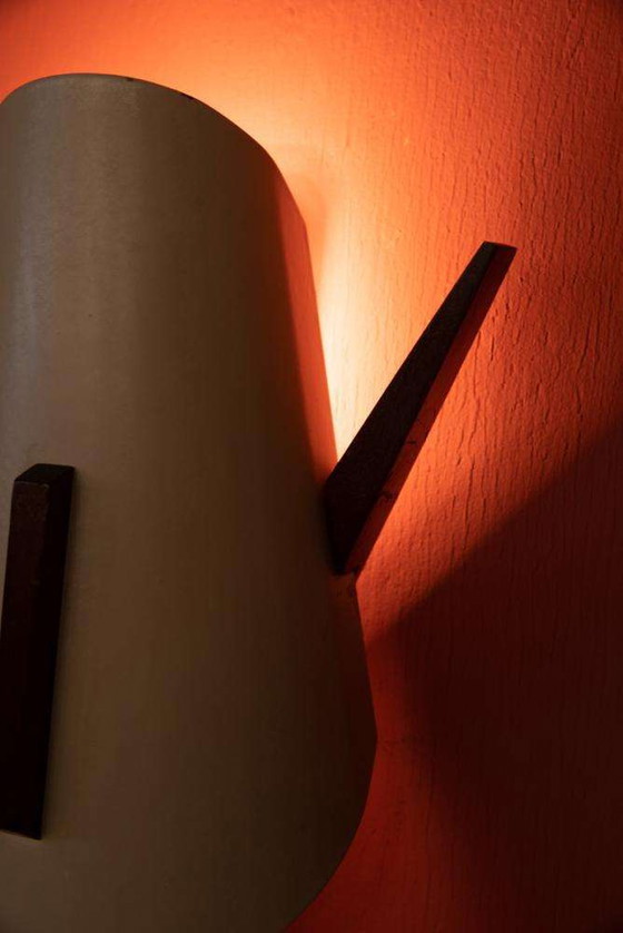 Image 1 of Applique vintage années 60, teck et métal midmod scone