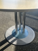 Table de salle à manger Leolux Trias, Hugo de Ruiter 120 cm