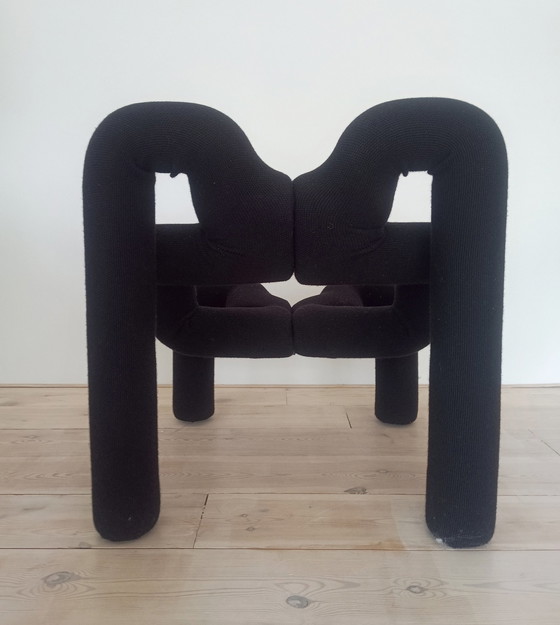 Image 1 of Varier Ekstrem Chair Black