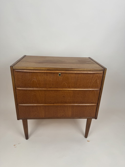 ⭐️ Mid-Century Danish Teak Chest Of Drawers