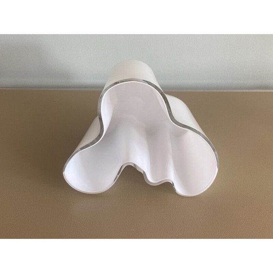 Image 1 of Vaso bianco vintage Savoy 3030 di Alvar Aalto per Iittala, Finlandia