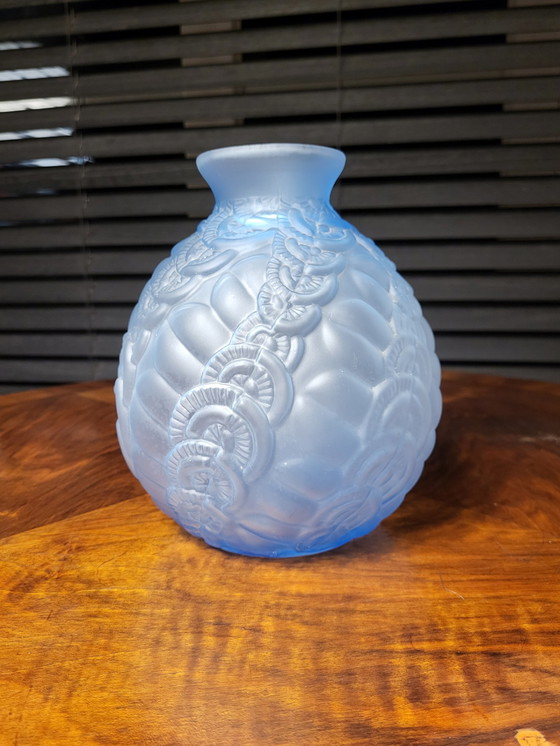 Image 1 of Art deco vase in frosted blue pressed glass with floral decor and wavy pattern, France, 1930s