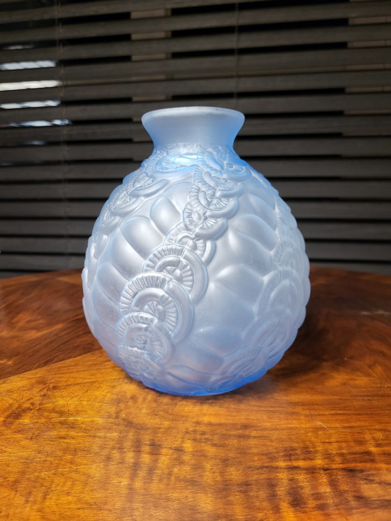 Image 1 of Art deco vase in frosted blue pressed glass with floral decor and wavy pattern, France, 1930s