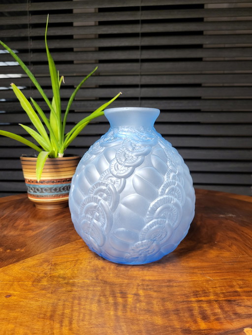 Art deco vase in frosted blue pressed glass with floral decor and wavy pattern, France, 1930s