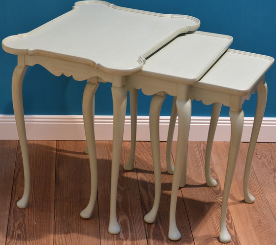 Image 1 of 3x Vintage nesting tables