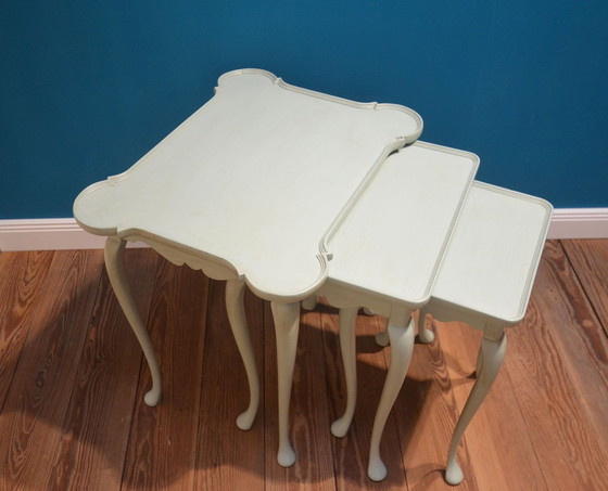 Image 1 of 3x tables d'ensemble vintage