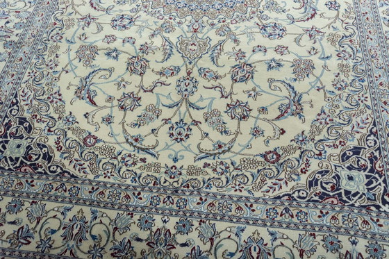 Image 1 of Tappeto orientale Nain 9La annodato a mano con seta – 345 x 245 cm