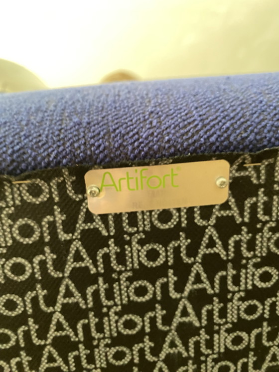 Image 1 of Artifort Mare Sofa 2.5 Seater Dark Blue