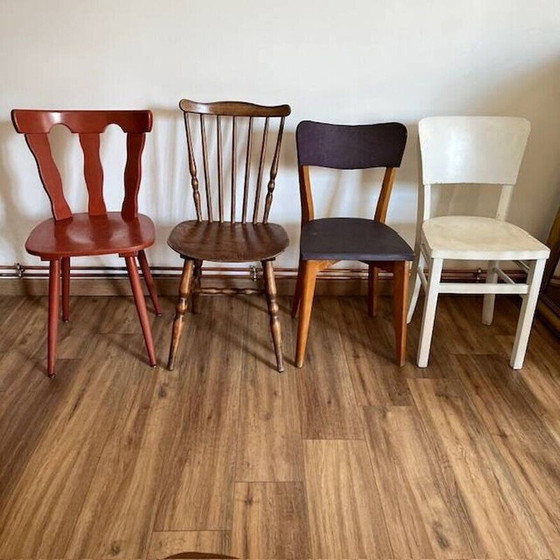 Image 1 of Set of 4 mismatched vintage chairs