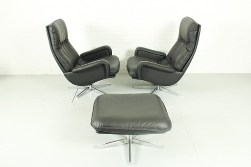 DS231 James Bond highback swivel chairs and matching ottoman by de Sede Switzerland, 1960s